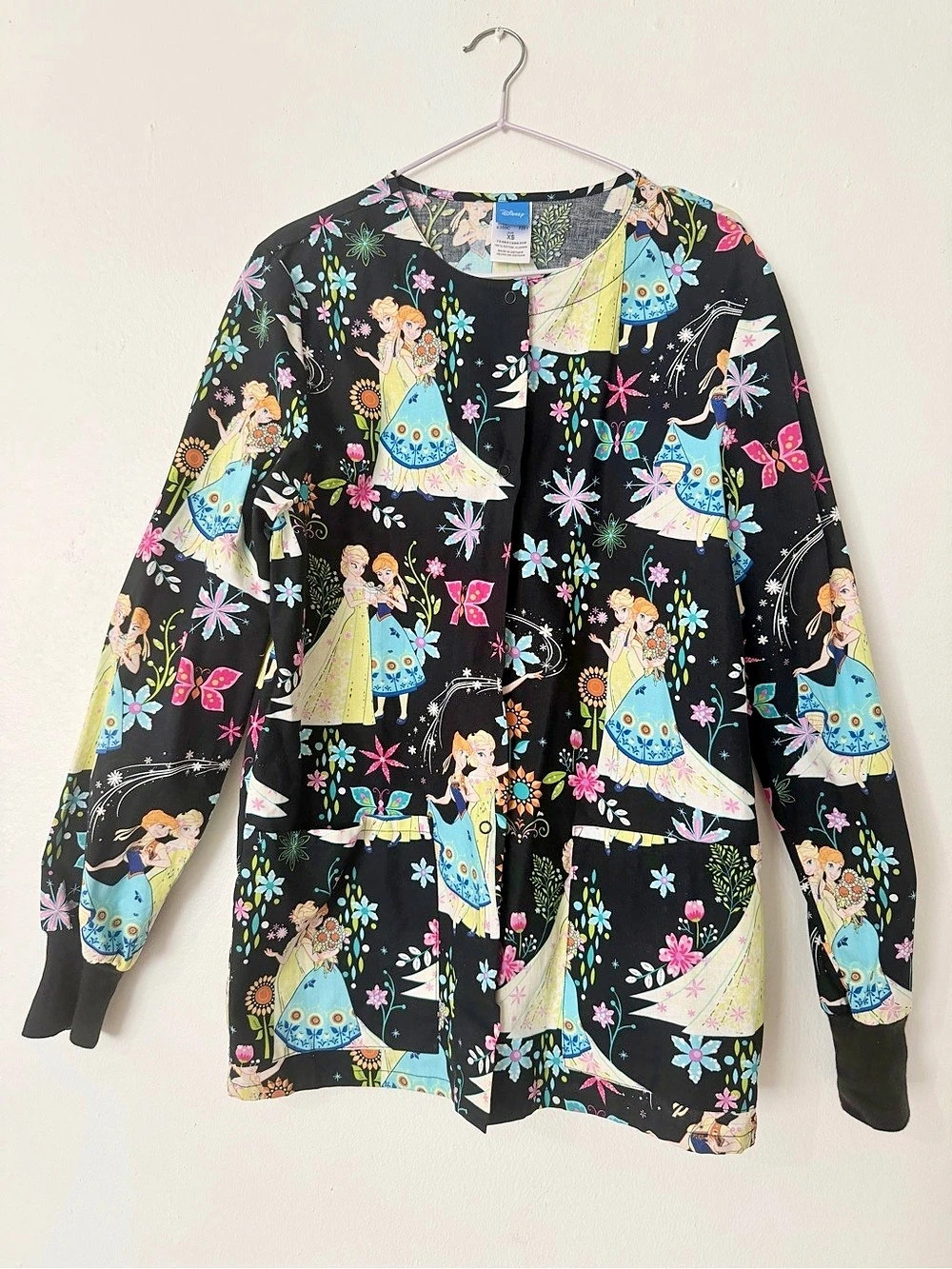 Disney Cherokee Tooniforms Disney Frozen Front Warm Up Scrub Jacket NWOT